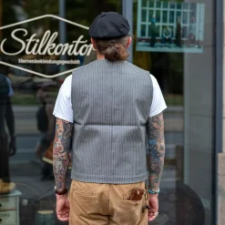 Pike Brothers Westen></noscript>1937 Roamer Vest Grey Wabash