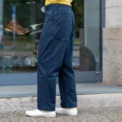 Merz beim Schwanen Hosen></noscript>Chino Bio-Baumwolle Twill 300g Relaxed Fit Dark Navy CHINO01