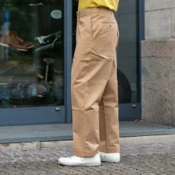 Merz beim Schwanen Hosen></noscript>Chino Bio-Baumwolle Twill 300g Relaxed Fit Khaki CHINO01